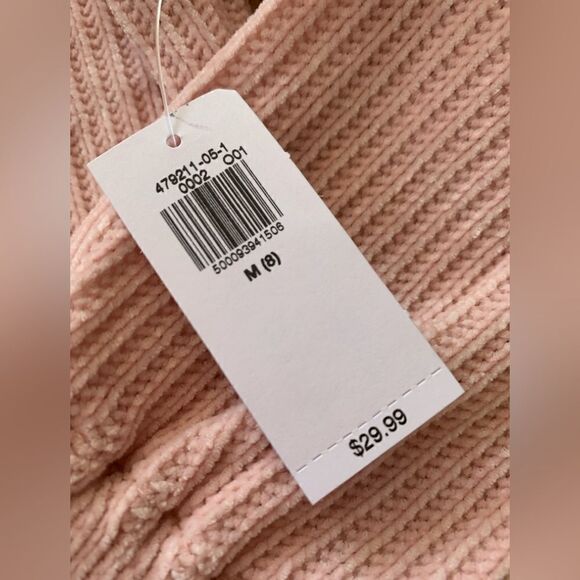 Two Old Navy Tops - Picture 6 of 7